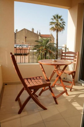Le Vieux Port Apartments